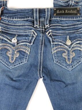 ROCK REVIVAL Debbie Boot Jeans Rhinestones pockets Size 26 X 32.5